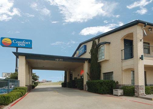Отель Super 8 By Wyndham Decatur Texas Экстерьер фото