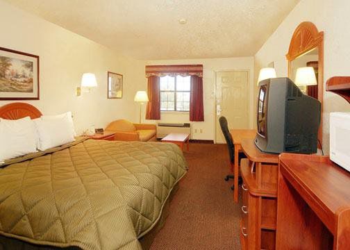 Отель Super 8 By Wyndham Decatur Texas Номер фото
